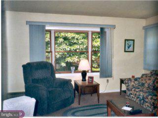 108 English Road Elmer, NJ 08318 - Photo 3 of 4