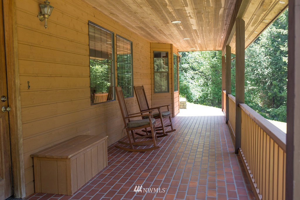 2227 Black Diamond Road Port Angeles, WA 98363 - Photo 3 of 24 Gallery Image 3