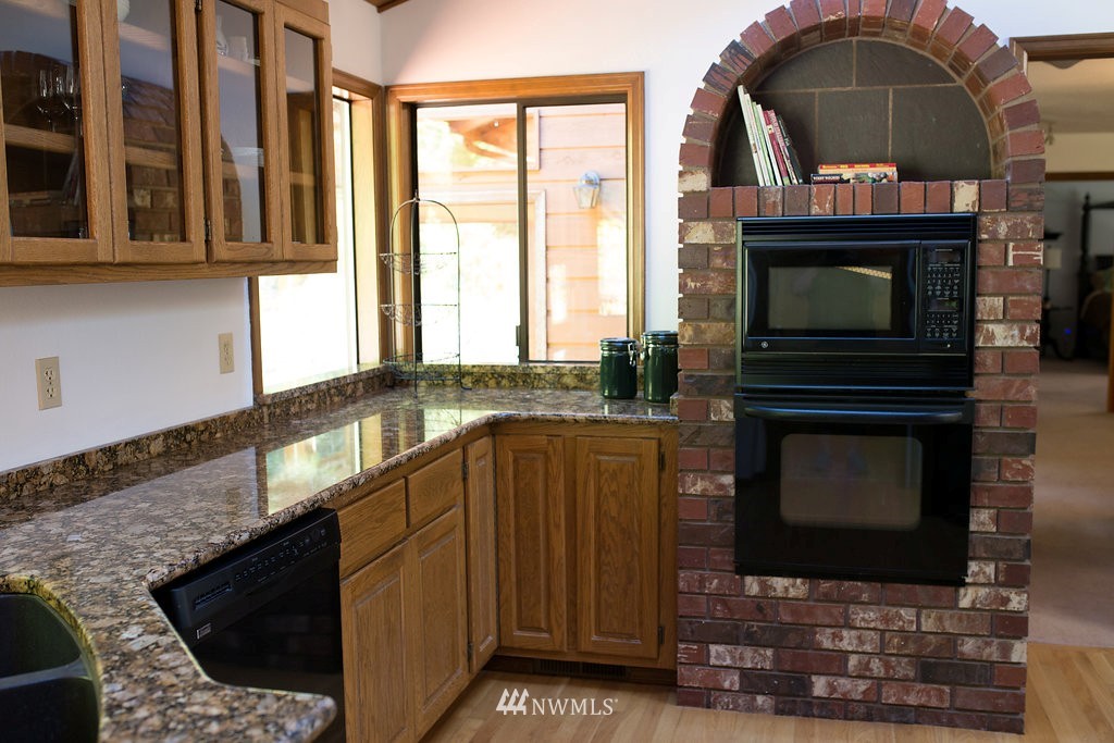 2227 Black Diamond Road Port Angeles, WA 98363 - Photo 7 of 24 Gallery Image 7