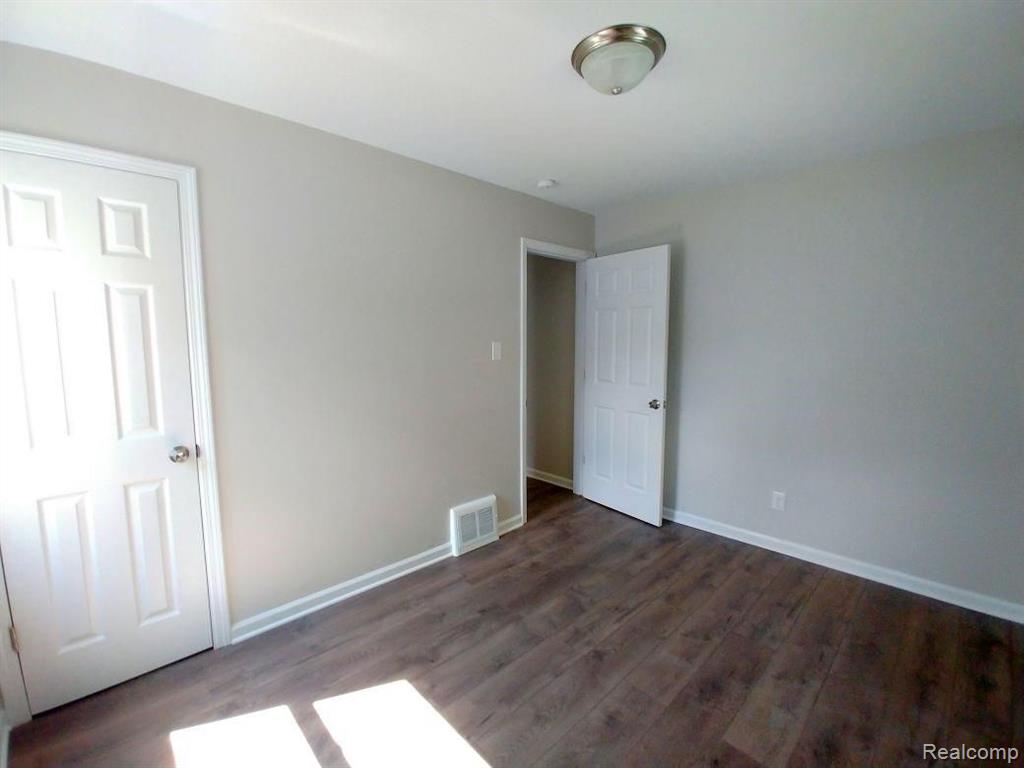 3486 Longview Avenue Rochester Hills, MI 48307 - Photo 23 of 30