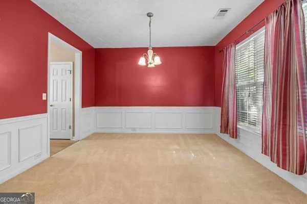 $2,000 | 6225 Shenfield Lane, Union City, GA 30291