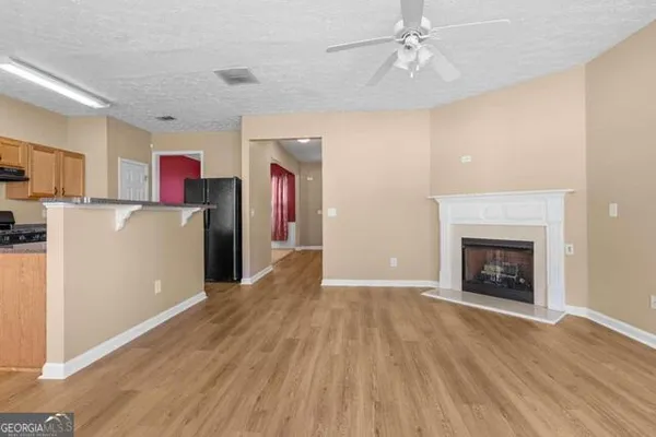 $2,000 | 6225 Shenfield Lane, Union City, GA 30291