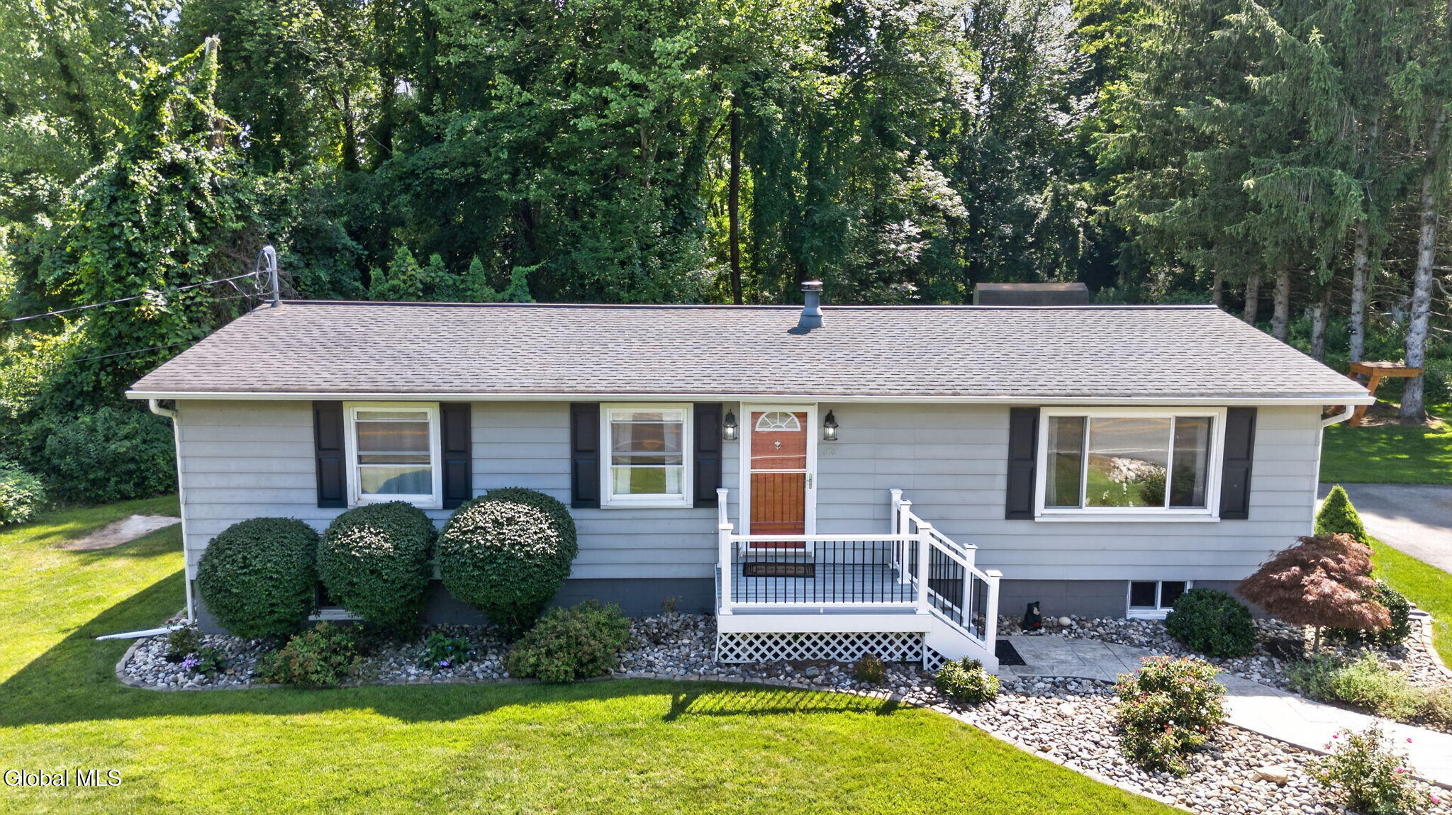 32 Tabor Road Halfmoon, NY 12118 - Photo 2 of 36 50-web-or-mls-32-tabor-rd