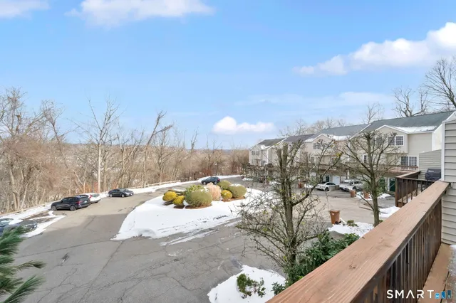 $2,800 | 39 Coram Road, Unit 5, Shelton, CT 06484