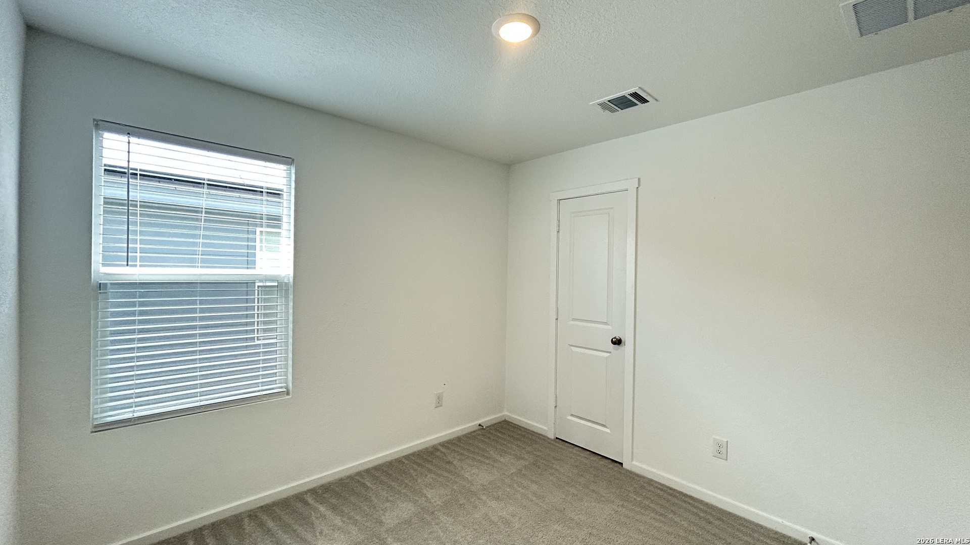 11653 Dog Rose Converse, TX 78109 - Photo 14 of 29