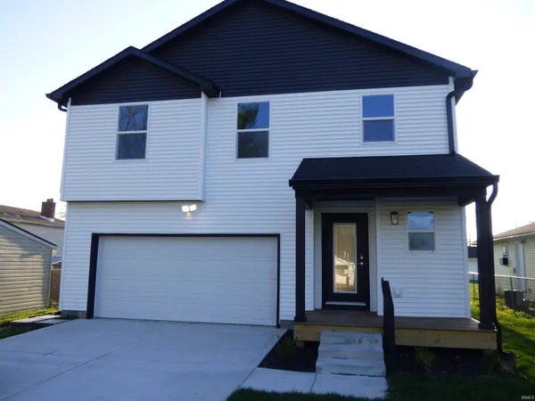 $340,000 | 1005 Hawthorne Avenue, Frankfort, IN 46041