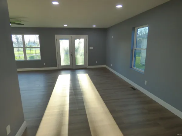 $340,000 | 1005 Hawthorne Avenue, Frankfort, IN 46041