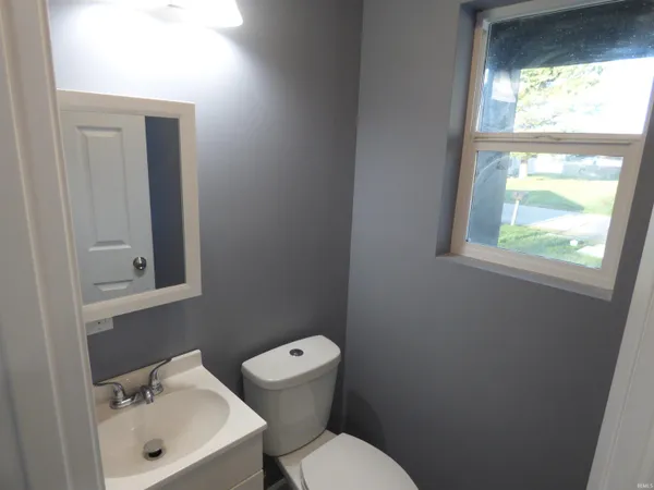 $340,000 | 1005 Hawthorne Avenue, Frankfort, IN 46041