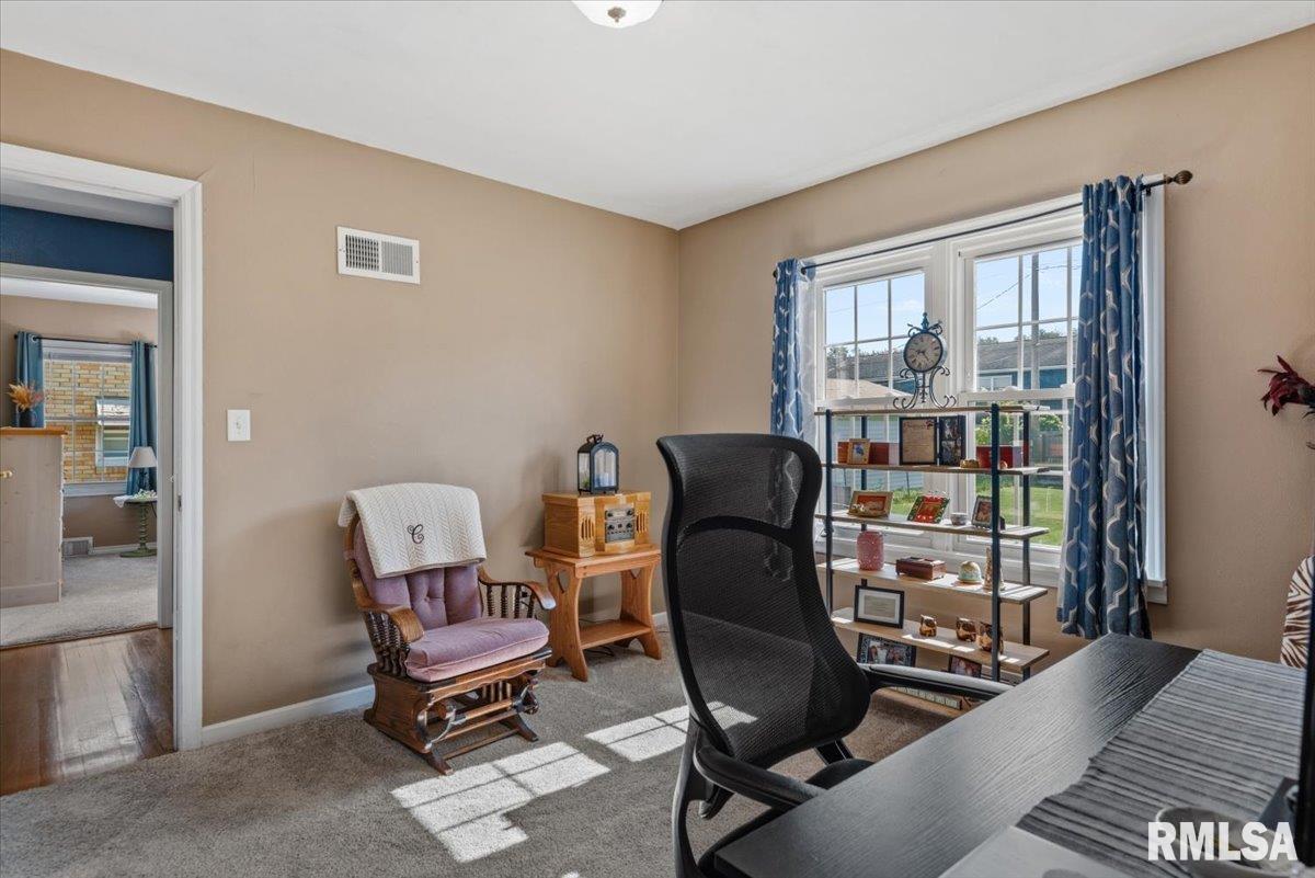 2308 South Spring Street Springfield, IL 62704 - Photo 21 of 27 Gallery Image 21