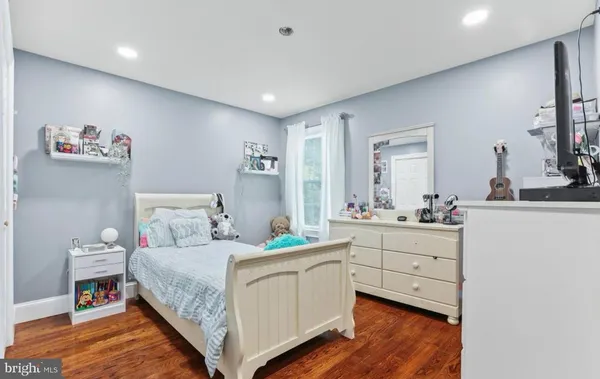 $3,600 | 234 Howell Street, Trenton, NJ 08610