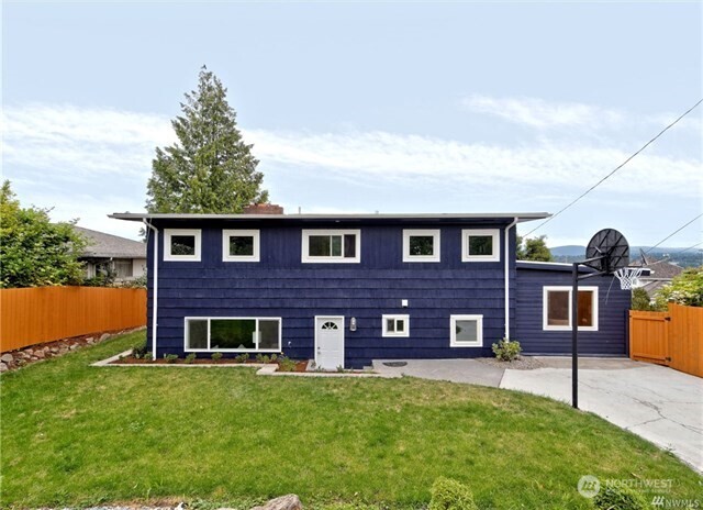 7809 South Sunnycrest Road Seattle, WA 98178 - Photo 21 of 21