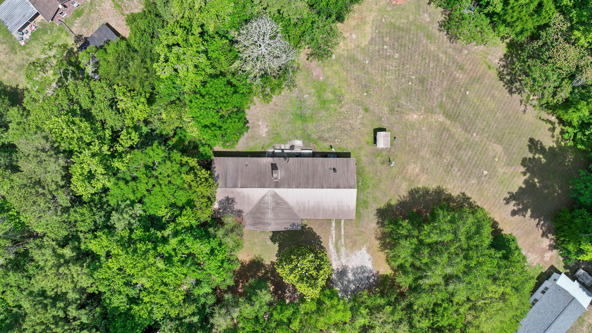1147 Walter Road Bonneau, SC 29431 - Photo 7 of 31 11-web-or-mls-BARCLAY MEDIA CO.-9