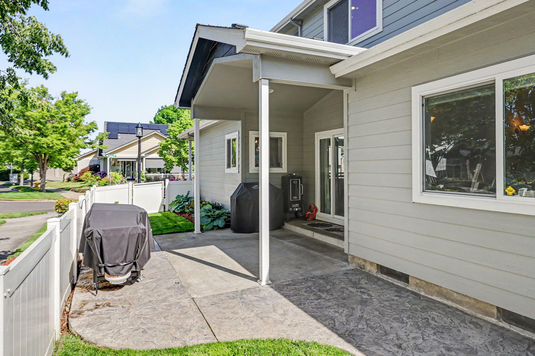 1043 Sandoz Street Central Point, OR 97502 - Photo 28 of 28 ApxSS00012