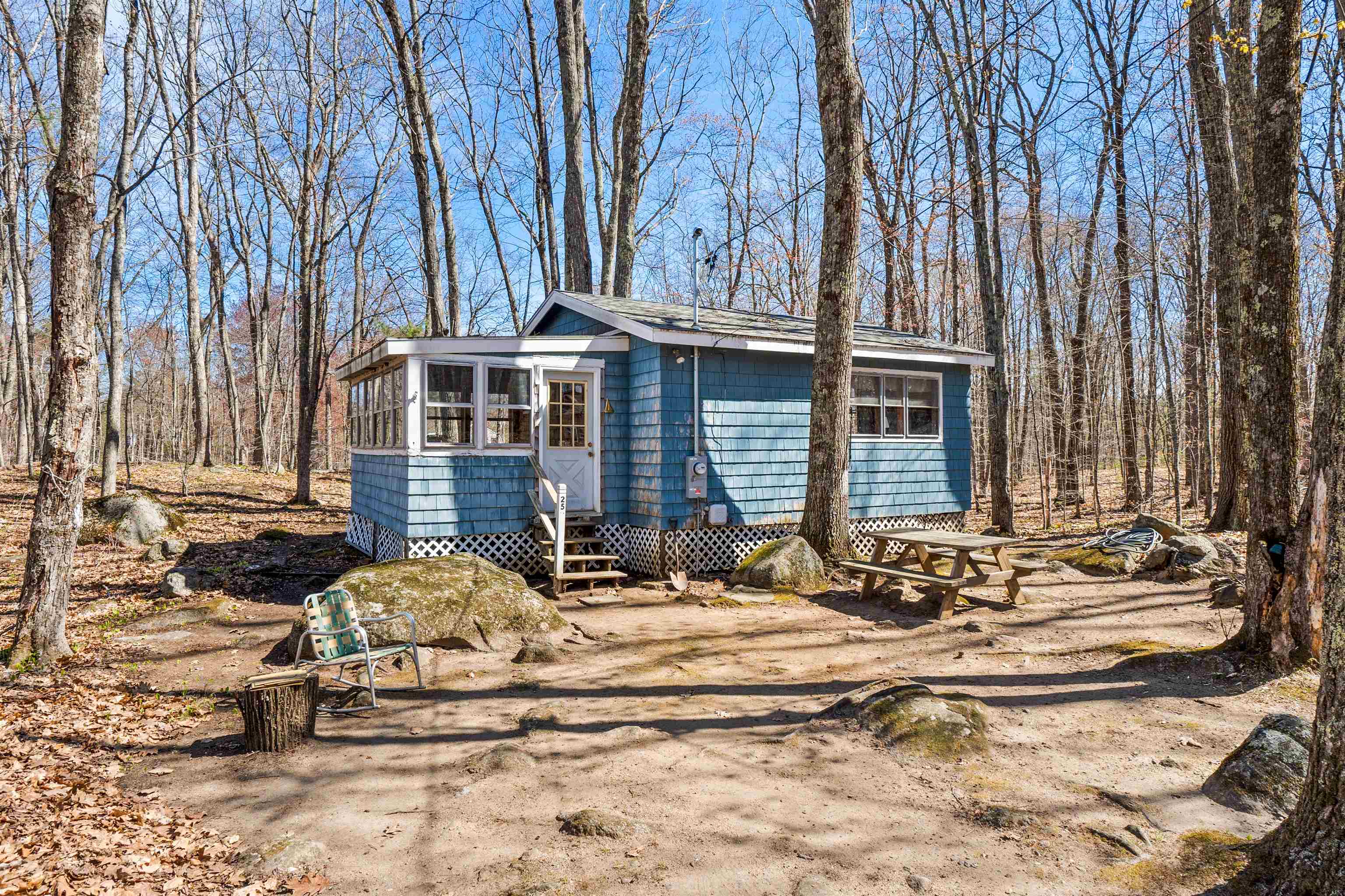 25 Mooers Road Nottingham, NH 03290 - Photo 4 of 20