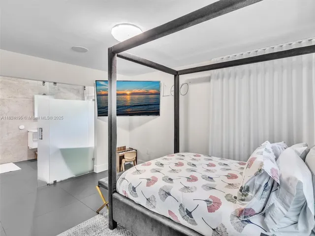 $27,000 | 307 Holiday Drive, Hallandale Beach, FL 33009