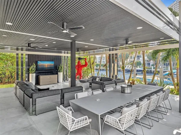 $27,000 | 307 Holiday Drive, Hallandale Beach, FL 33009