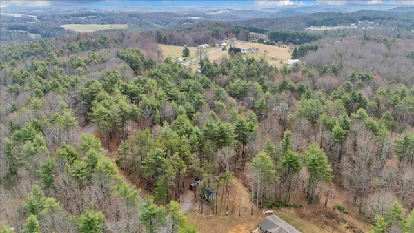 $140,000 | 738 Jerry Lane Northeast, Check, VA 24072