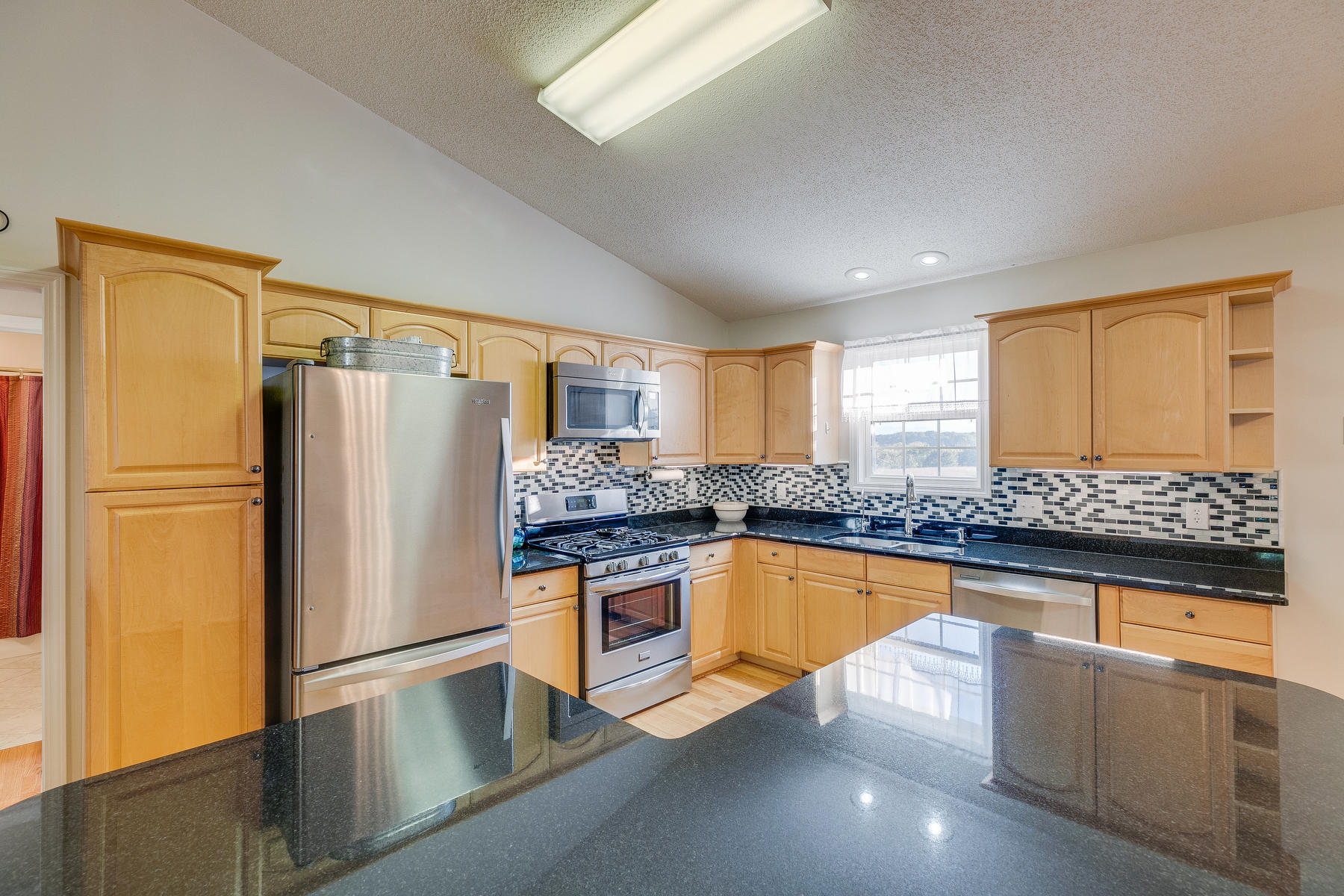 137 Laurel View Road Jonesborough, TN 37659 - Photo 14 of 59 014