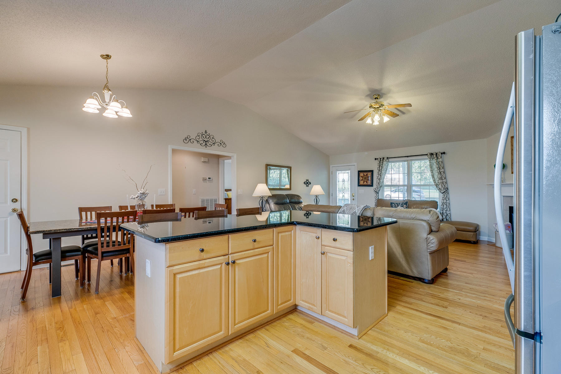 137 Laurel View Road Jonesborough, TN 37659 - Photo 16 of 59 016