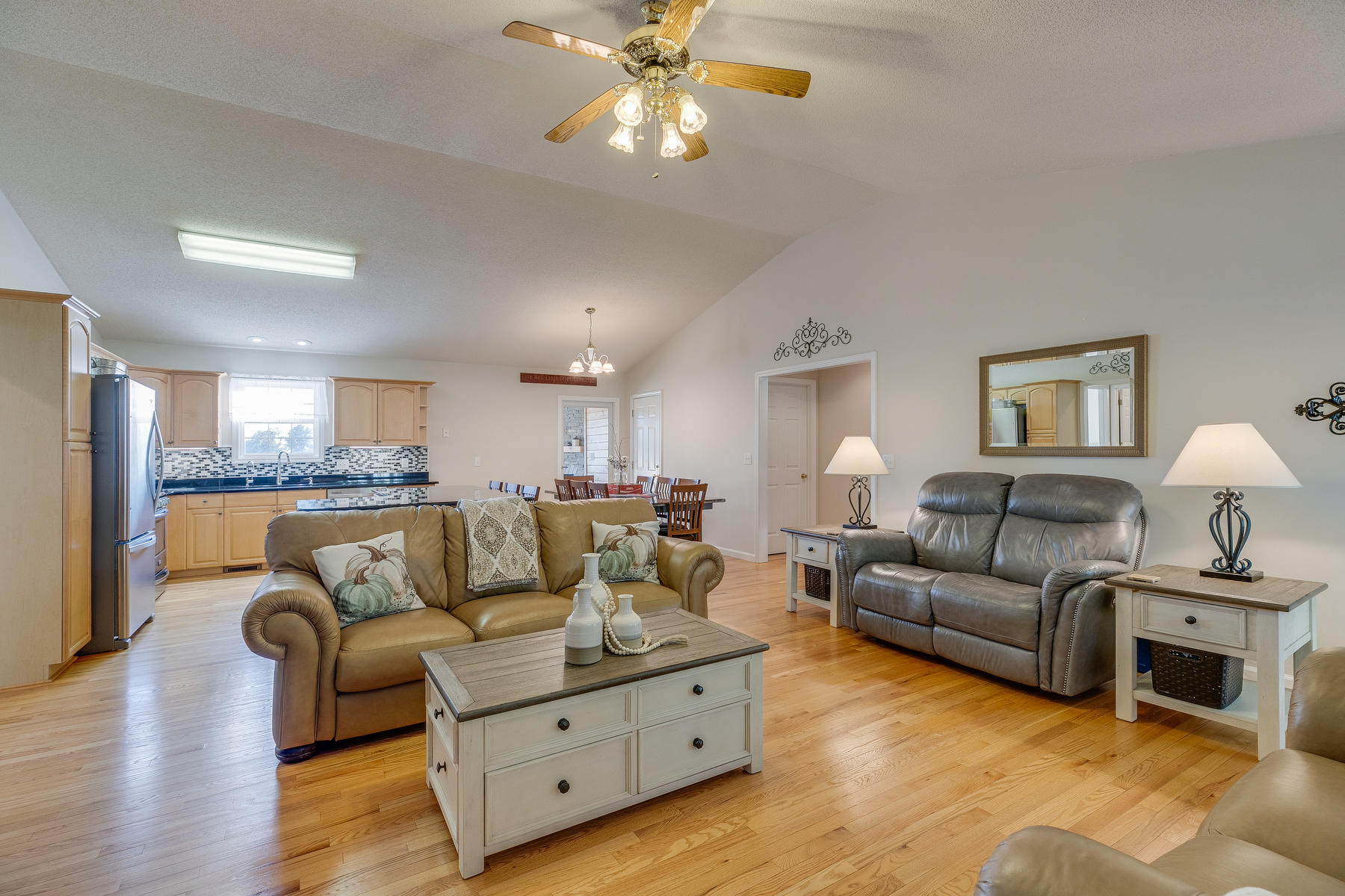 137 Laurel View Road Jonesborough, TN 37659 - Photo 9 of 59 009