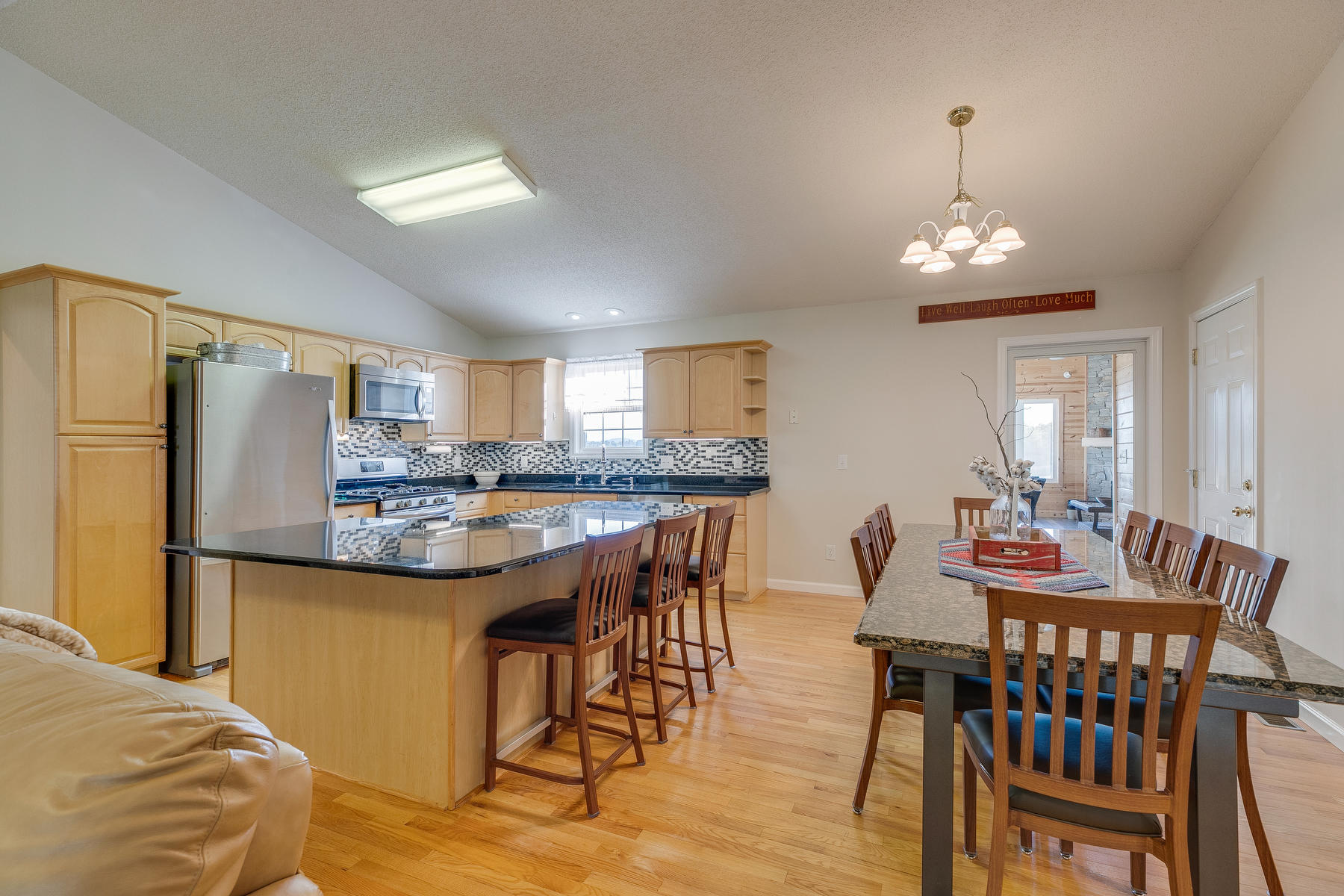 137 Laurel View Road Jonesborough, TN 37659 - Photo 10 of 59 010