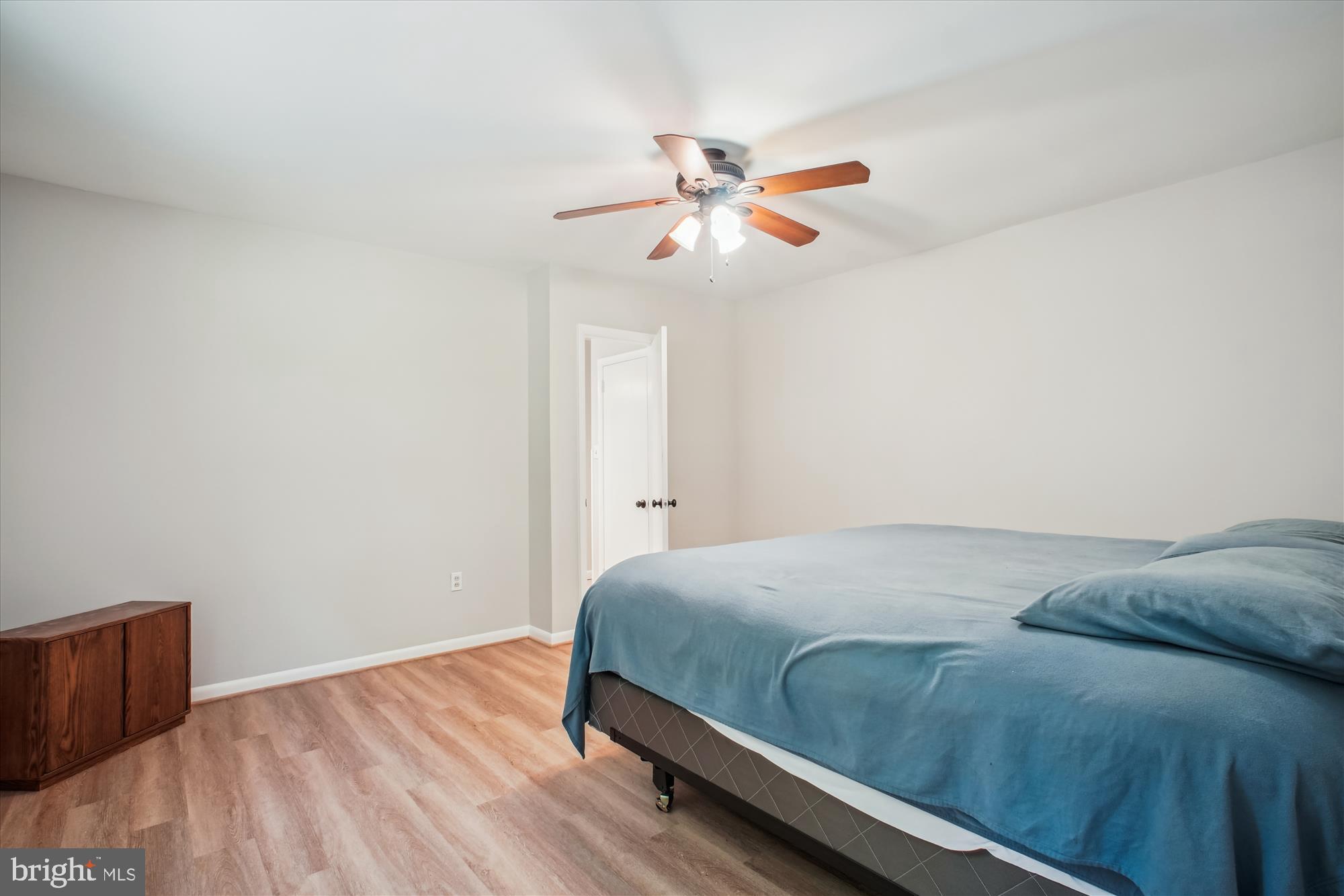 3135 Manor Road Falls Church, VA 22042 - Photo 28 of 42 Primary Bedroom