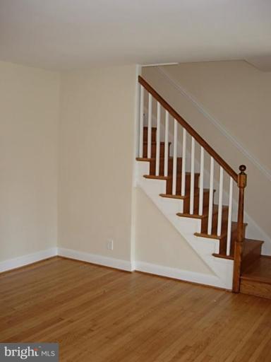1328 Pentwood Road Baltimore, MD 21239 - Photo 3 of 20 Living Room