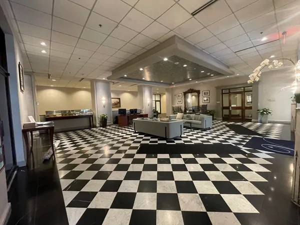 $4,500 | 160 Commonwealth Avenue, Unit 513, Boston, MA 02116