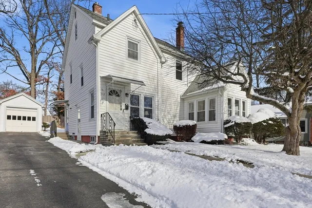 $249,900 | 115 Tiffany Street, Springfield, MA 01108