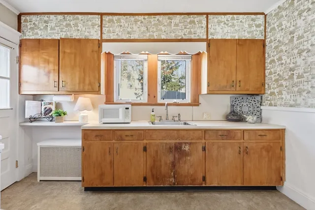 $249,900 | 115 Tiffany Street, Springfield, MA 01108