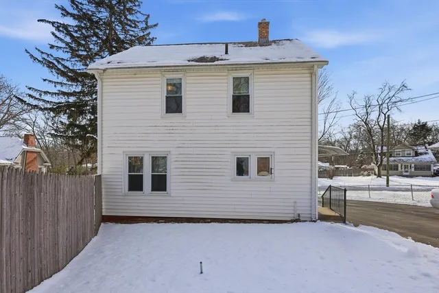 $249,900 | 115 Tiffany Street, Springfield, MA 01108