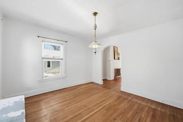 $249,900 | 115 Tiffany Street, Springfield, MA 01108