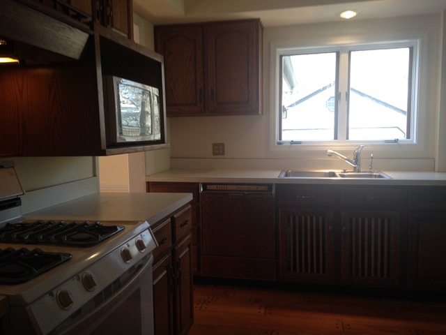 70 Woodside Road Riverside, IL 60546 - Photo 10 of 23