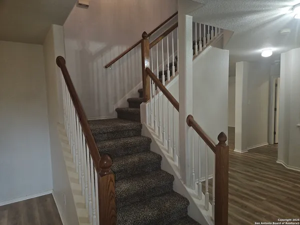 $1,900 | 10602 Fairlong Trail, San Antonio, TX 78254