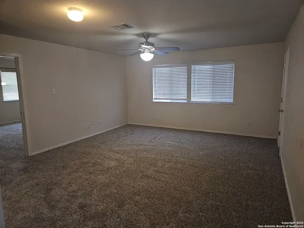 $1,900 | 10602 Fairlong Trail, San Antonio, TX 78254