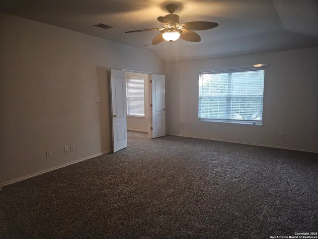 $2,000 | 10602 Fairlong Trail, San Antonio, TX 78254