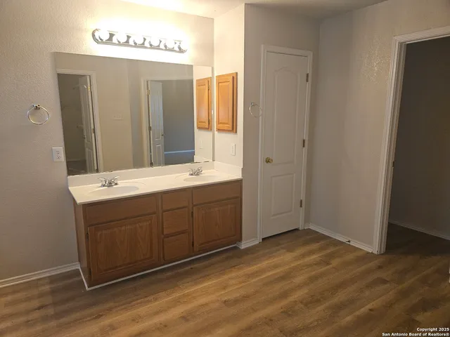 $2,000 | 10602 Fairlong Trail, San Antonio, TX 78254