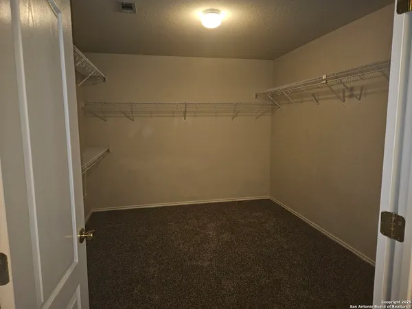 $1,900 | 10602 Fairlong Trail, San Antonio, TX 78254