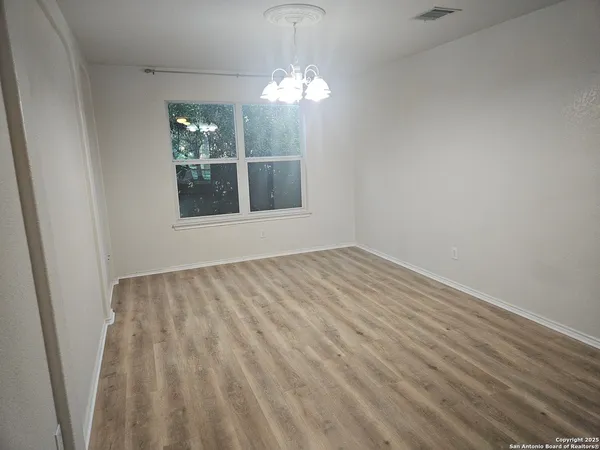 $1,900 | 10602 Fairlong Trail, San Antonio, TX 78254