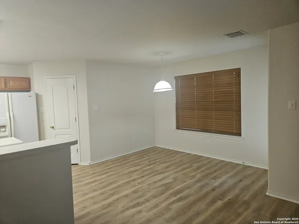 $1,900 | 10602 Fairlong Trail, San Antonio, TX 78254