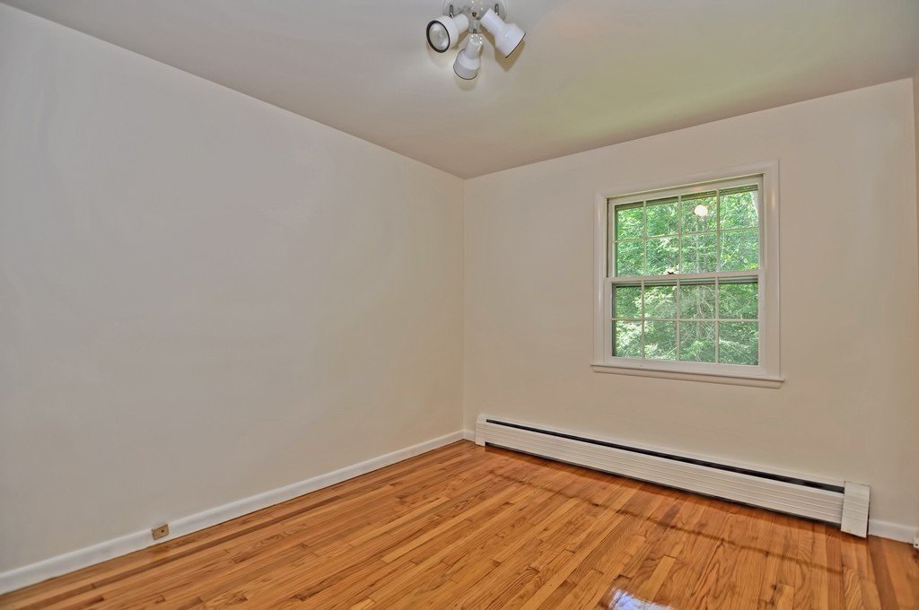 22 Burlington Road Bedford, MA 01730 - Photo 14 of 30 Gallery Image 14
