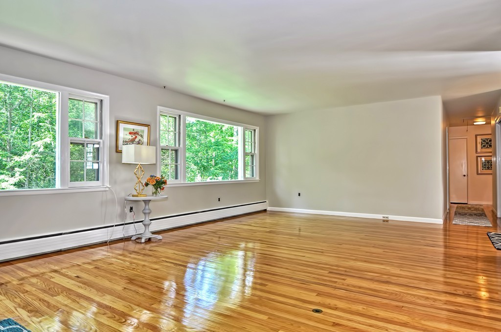 22 Burlington Road Bedford, MA 01730 - Photo 8 of 30 Gallery Image 8