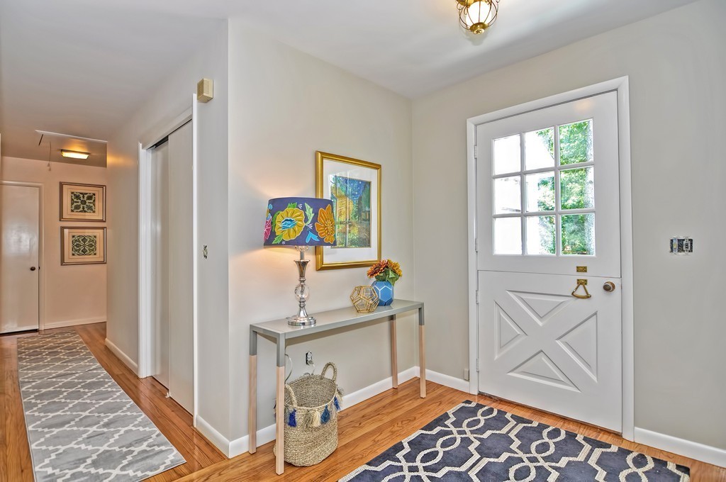 22 Burlington Road Bedford, MA 01730 - Photo 9 of 30 Gallery Image 9