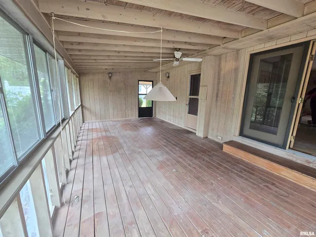 $125,000 | 10 Park Lane, Centralia, IL 62801