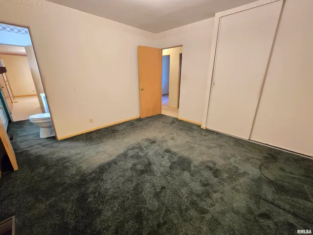 $125,000 | 10 Park Lane, Centralia, IL 62801