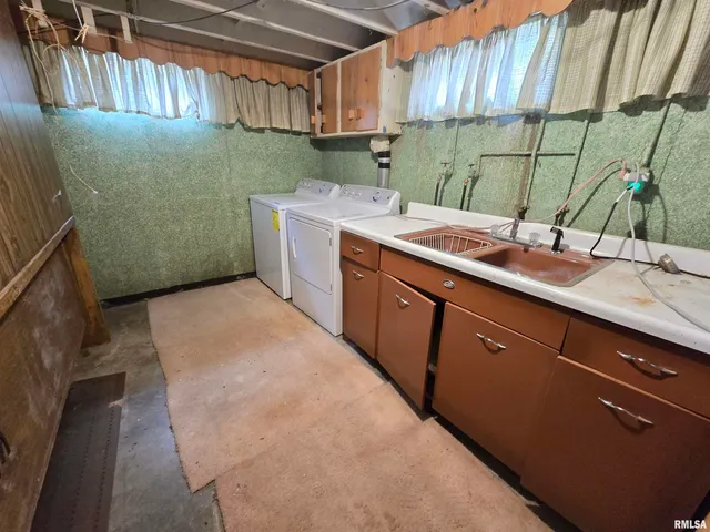 $125,000 | 10 Park Lane, Centralia, IL 62801