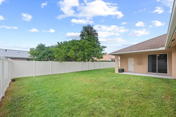 $9,000 | 2981 Dovedale Court, Wellington, FL 33414