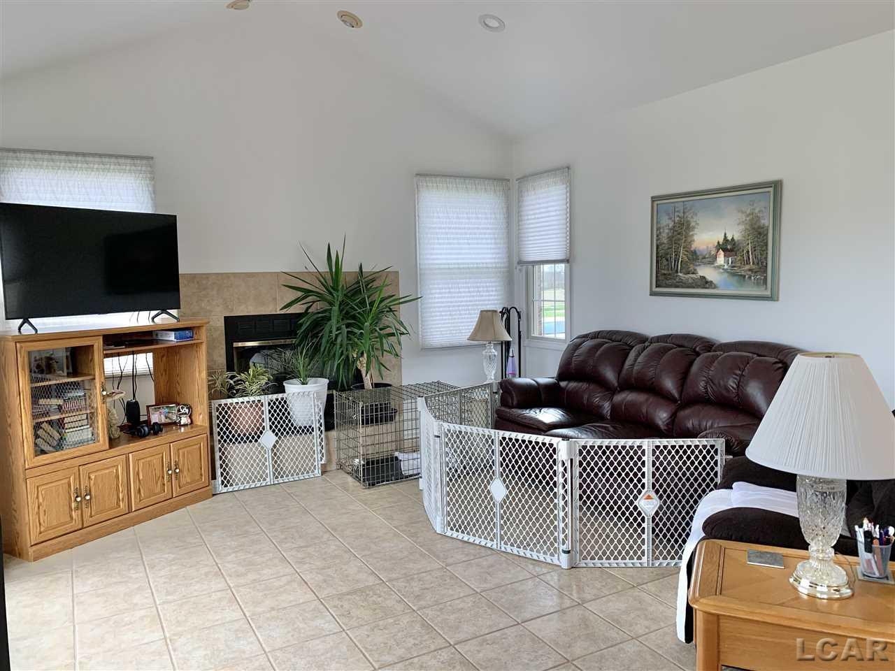 4586 Clinton Macon Road Clinton, MI 49236 - Photo 25 of 63 50076526-24.JPG