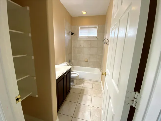 $654,995 | 12122 Ross Road, Houston, TX 77034