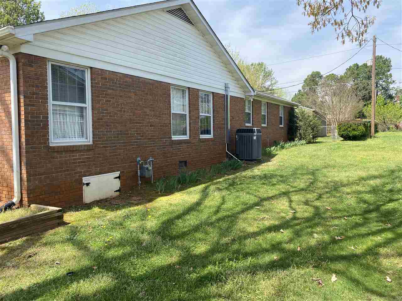 4435 Grissom Road Spartanburg, SC 29301 - Photo 3 of 33 Gallery Image 3